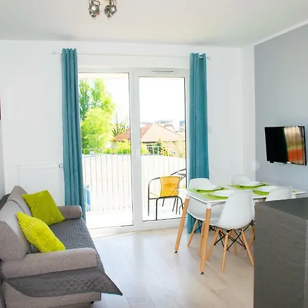 Grey & White Pogodne Apartment Kolobrzeg Exterior photo